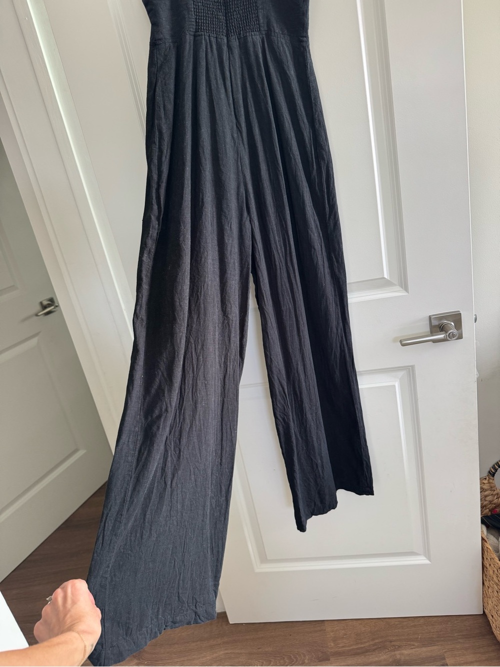 Urban Outfitters Black Wide-Leg Linen-Blend Jumpsuit - Picture 6 of 8